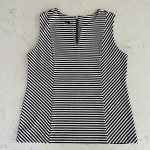 Talbots Slvless Striped Round Neck w Split V Cotton Modal Top Black & White Sz S
